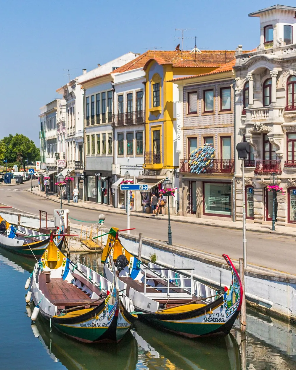 Moliceiro-Boote am Canal Central in Aveiro