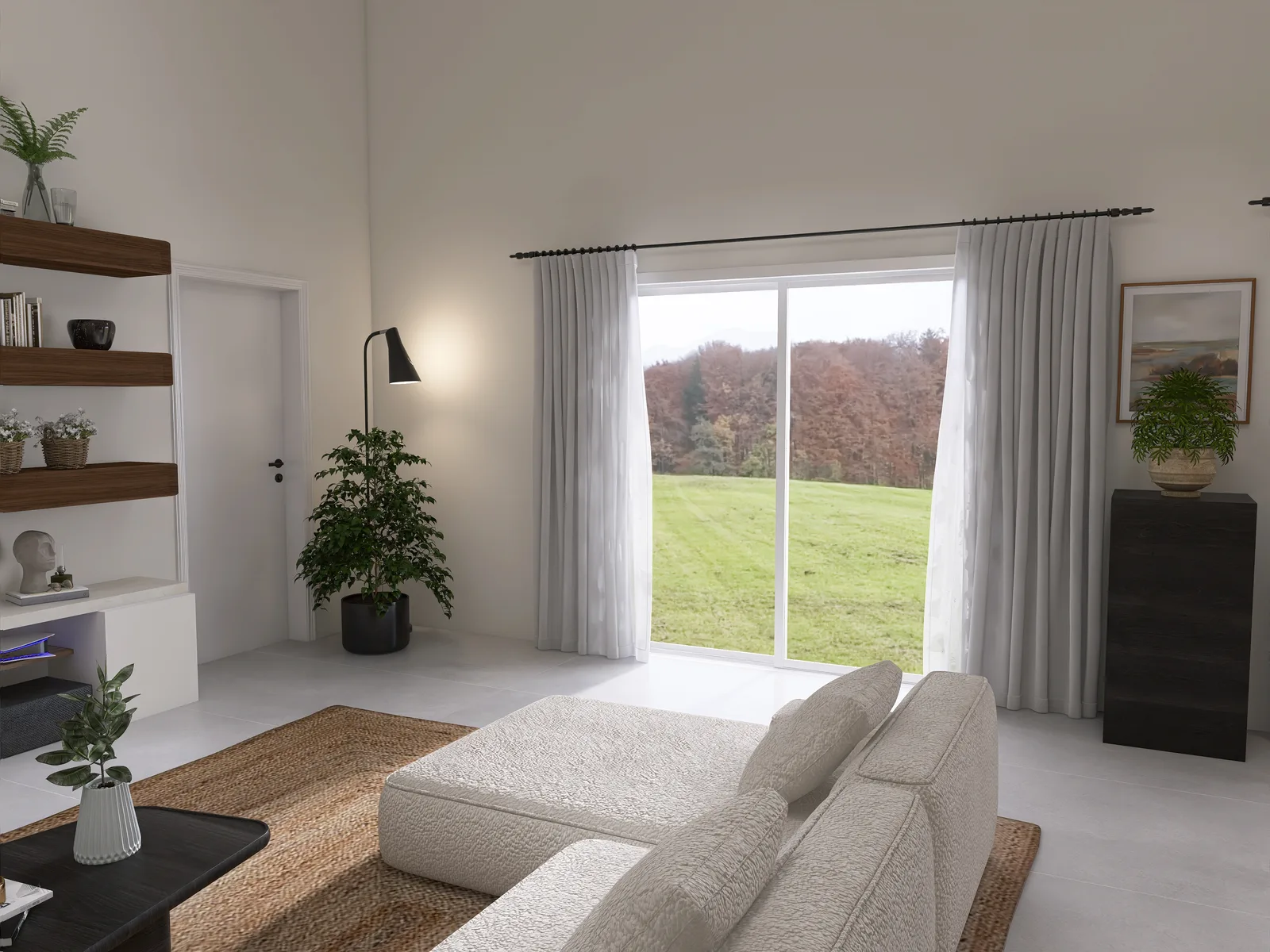 Weiße Bouclé-Récamiere vor bodentiefem Schiebefenster mit Blick auf grüne Wiesen und Herbstbäume, gerahmt von transparenten Vorhängen, schwarzer Stehleuchte und Ficus im Topf